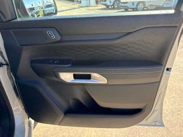 New 2025 Ford Ranger XLT w/ Equipment Group 301A High image 18