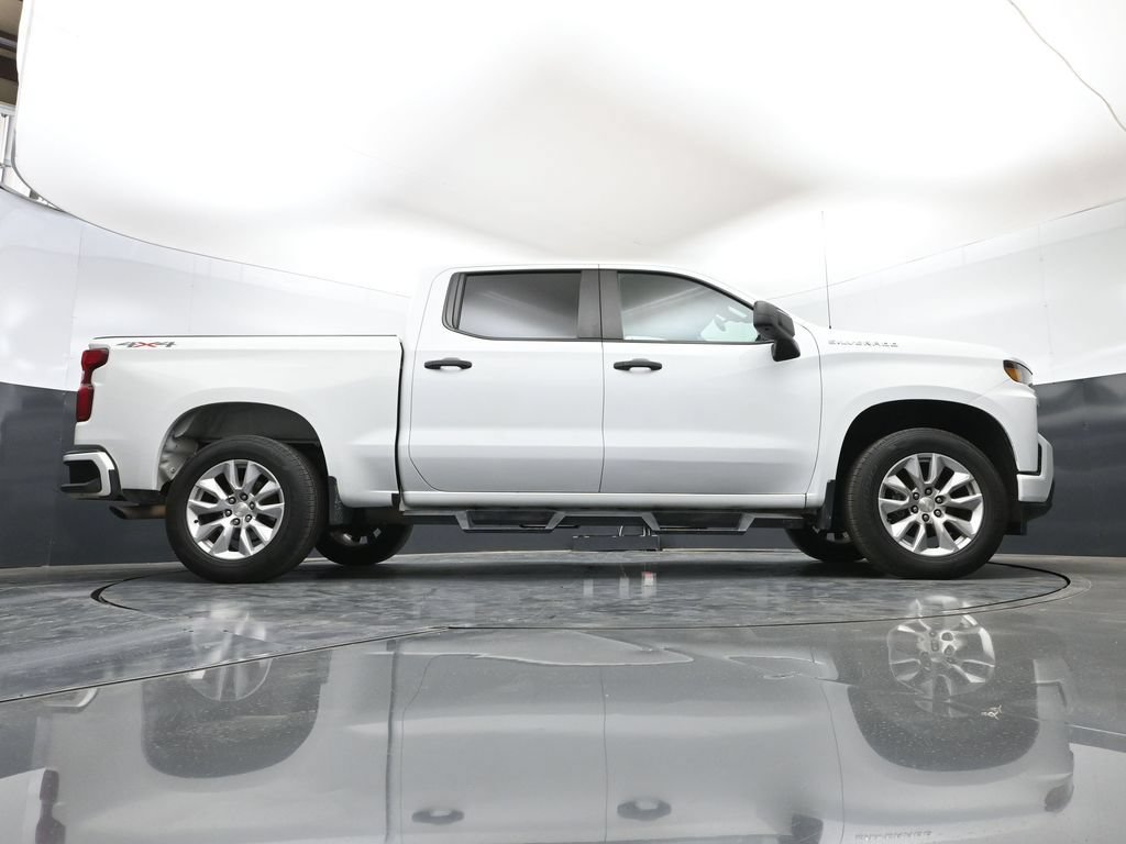 Used 2022 Chevrolet Silverado 1500 Custom AWD/4WD image 42