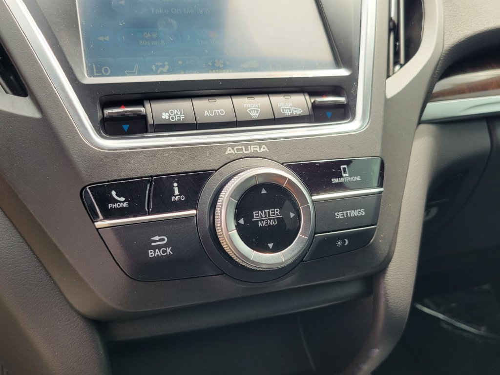 Used 2020 Acura MDX FWD image 33