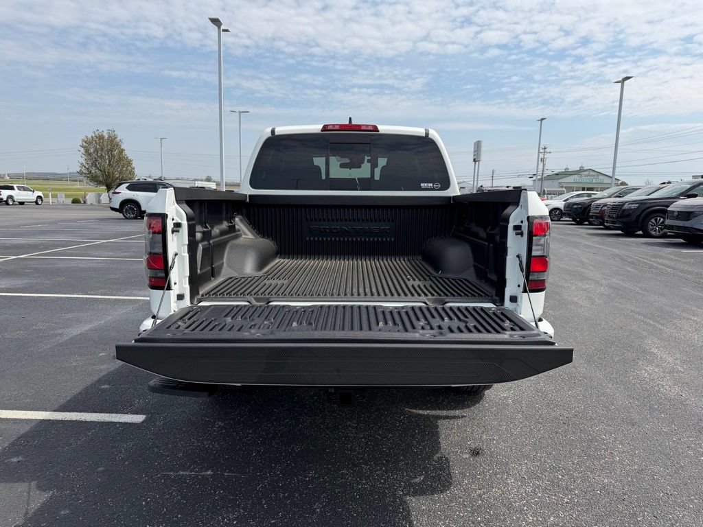 New 2026 Nissan Frontier SV w/ Tow Package AWD/4WD image 11
