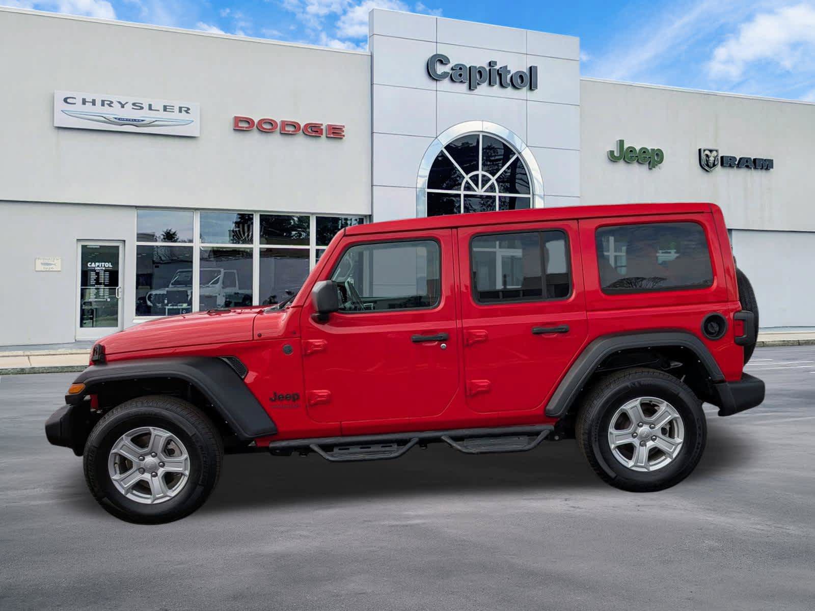 Used 2022 Jeep Wrangler Unlimited Sport w/ Sun And Sound Package AWD/4WD image 5
