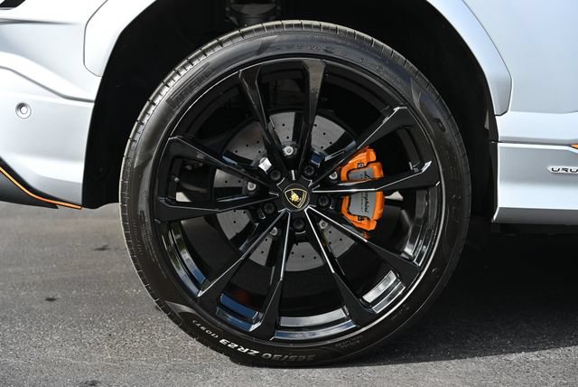 Used 2023 Lamborghini Urus S AWD/4WD image 17