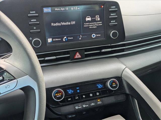 Used 2021 Hyundai Elantra SEL w/ Cargo Package image 15