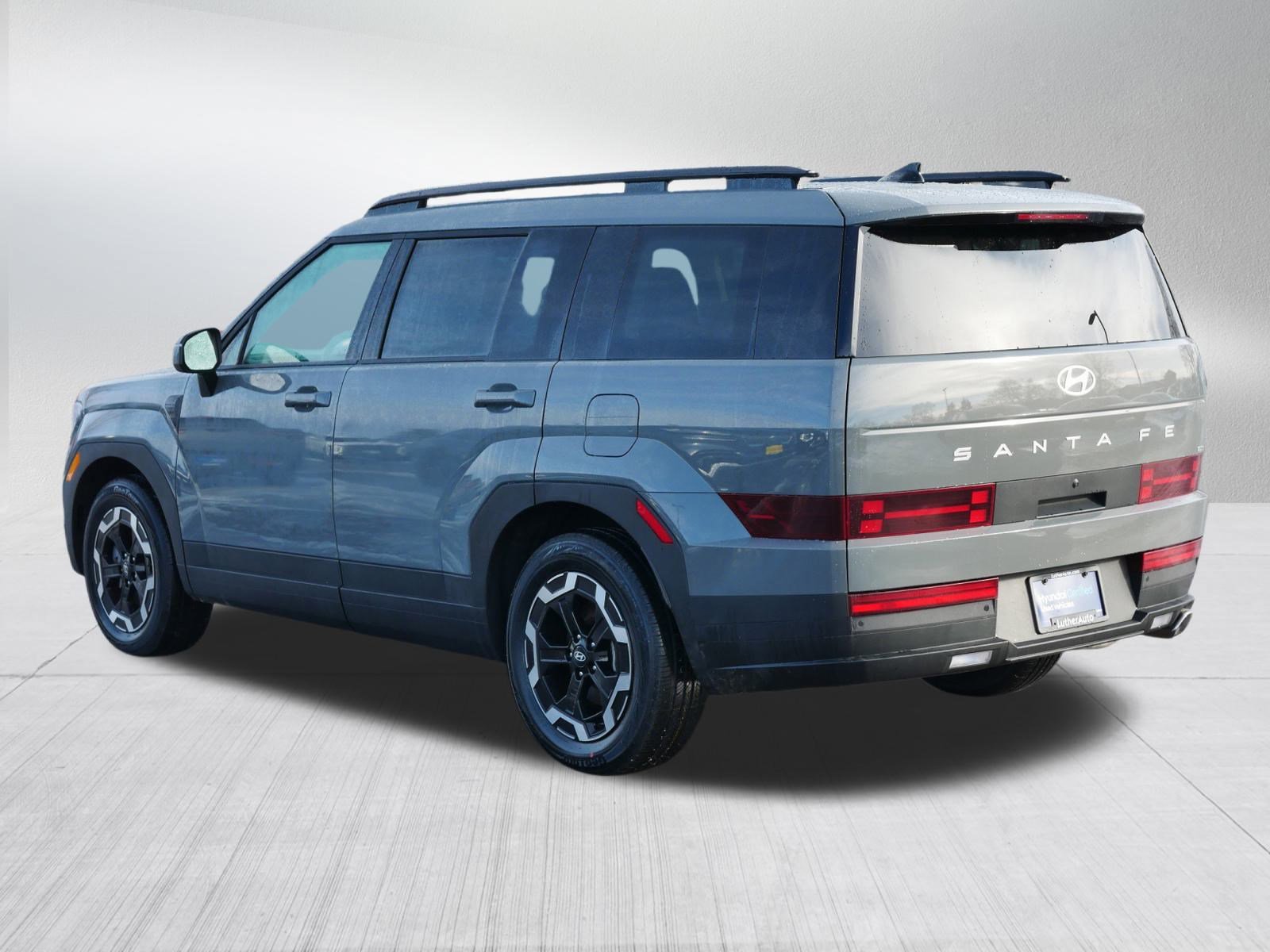 Used 2024 Hyundai Santa Fe SEL image 6