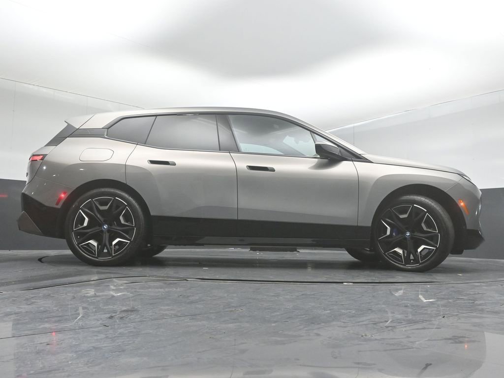 Used 2024 BMW iX M60 image 37