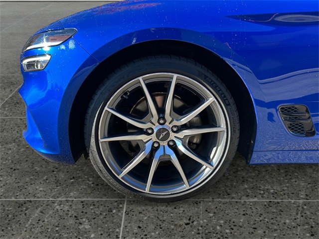 Used 2022 Genesis G70 2.0T w/ Prestige Package image 14