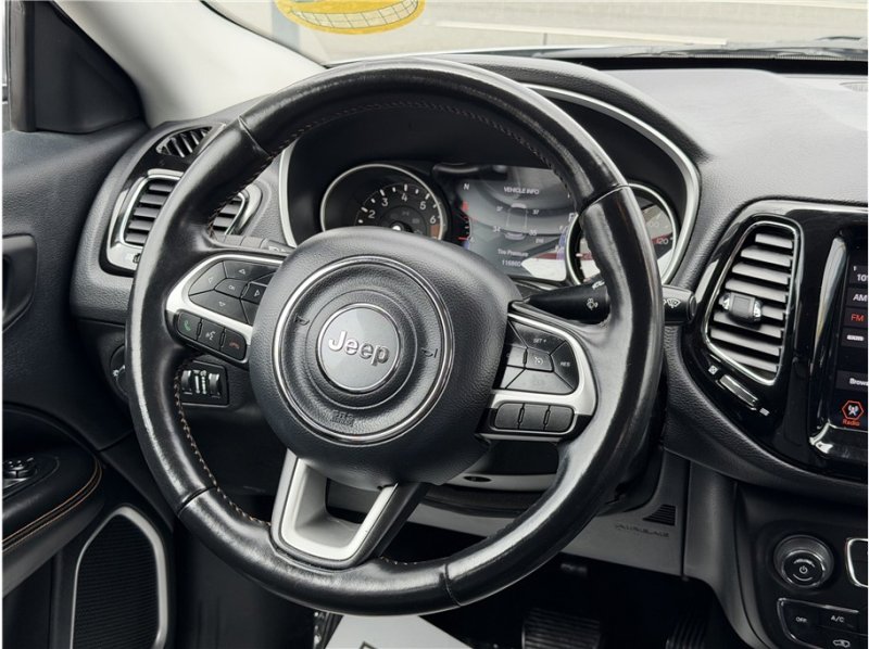Used 2020 Jeep Compass Limited FWD image 37