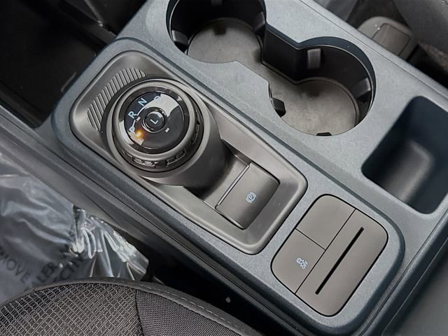 Used 2025 Ford Maverick XL FWD image 16