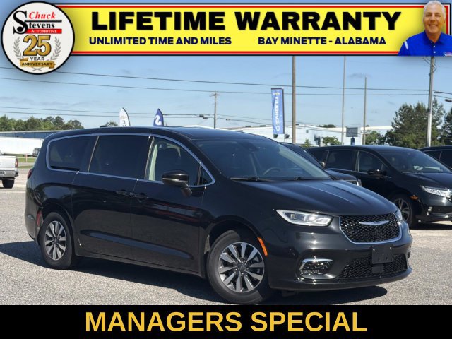 Used 2023 Chrysler Pacifica Touring-L