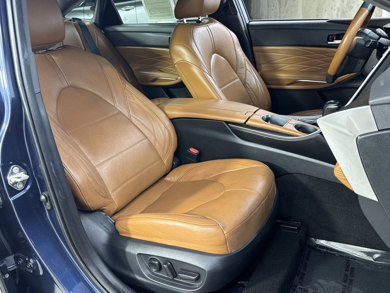 Used 2020 Toyota Avalon Limited w/ Advanced Safety Package FWD image 40