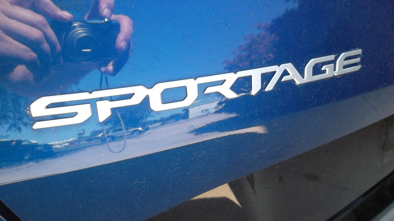 Used 2024 Kia Sportage SX FWD image 20