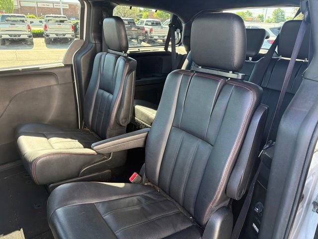 Used 2017 Dodge Grand Caravan GT FWD image 19