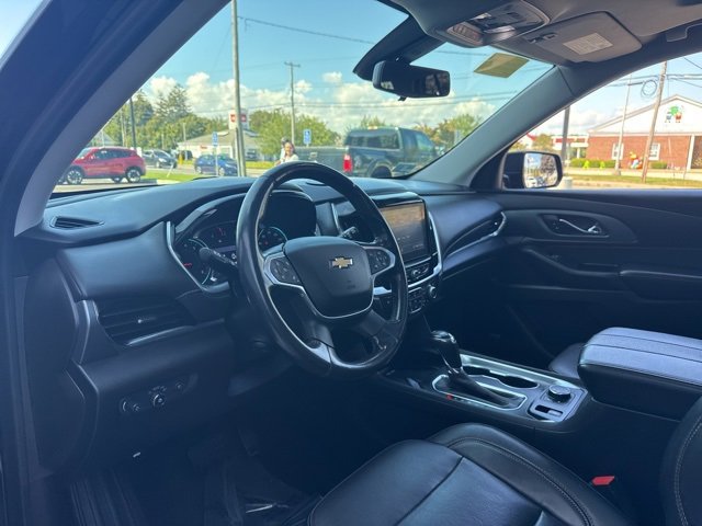 Used 2020 Chevrolet Traverse Premier w/ Redline Edition image 9