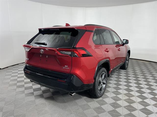 New 2025 Toyota RAV4 SE image 7