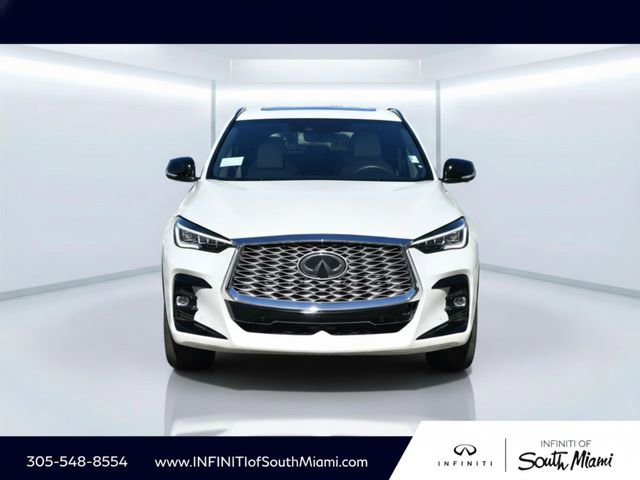 Used 2025 INFINITI QX55 Essential w/ Cargo Package image 2