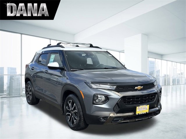 Used 2022 Chevrolet TrailBlazer ACTIV w/ Sun and Liftgate Package image 1