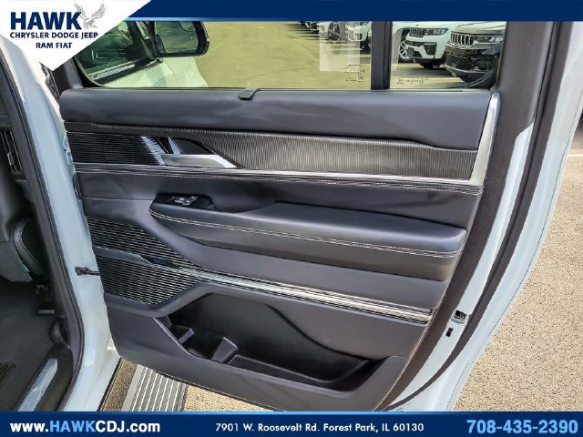 Used 2024 Jeep Grand Wagoneer L Series II w/ Quick Order Packagew 28T AWD/4WD image 35