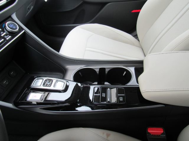Used 2023 Hyundai Sonata SEL image 42