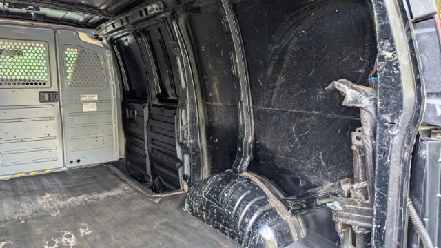 Used 2017 Chevrolet Express 2500 Work Van image 20