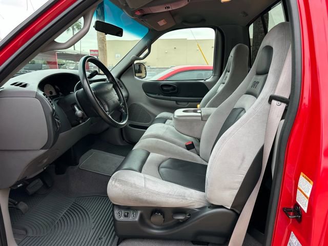 Used 2001 Ford F150 Lightning image 26