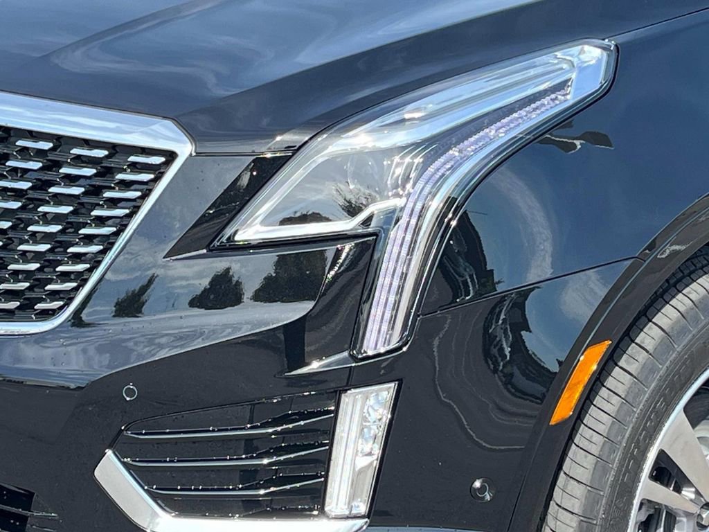New 2025 Cadillac XT5 Premium Luxury w/ Technology Package image 9
