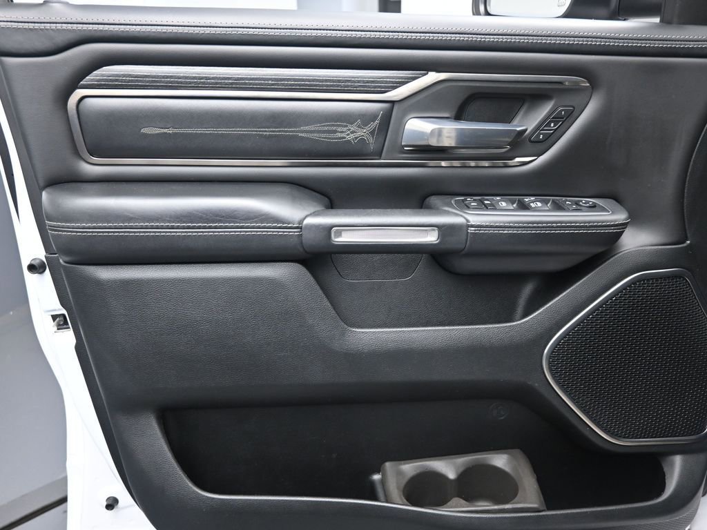 Used 2020 RAM 1500 Limited w/ Body Color Bumper Group image 19