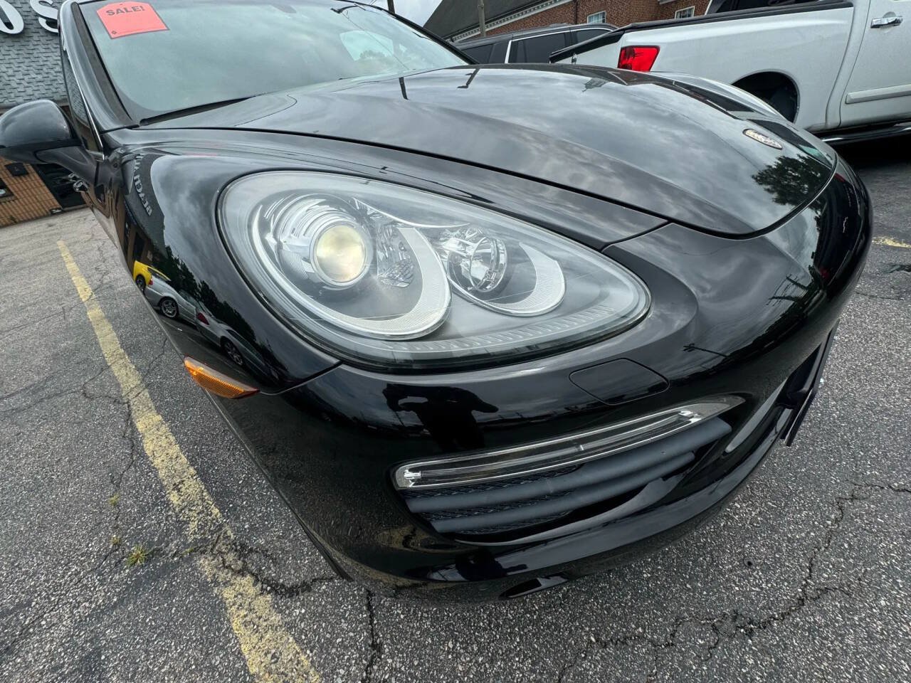 Used 2012 Porsche Cayenne S AWD/4WD image 9