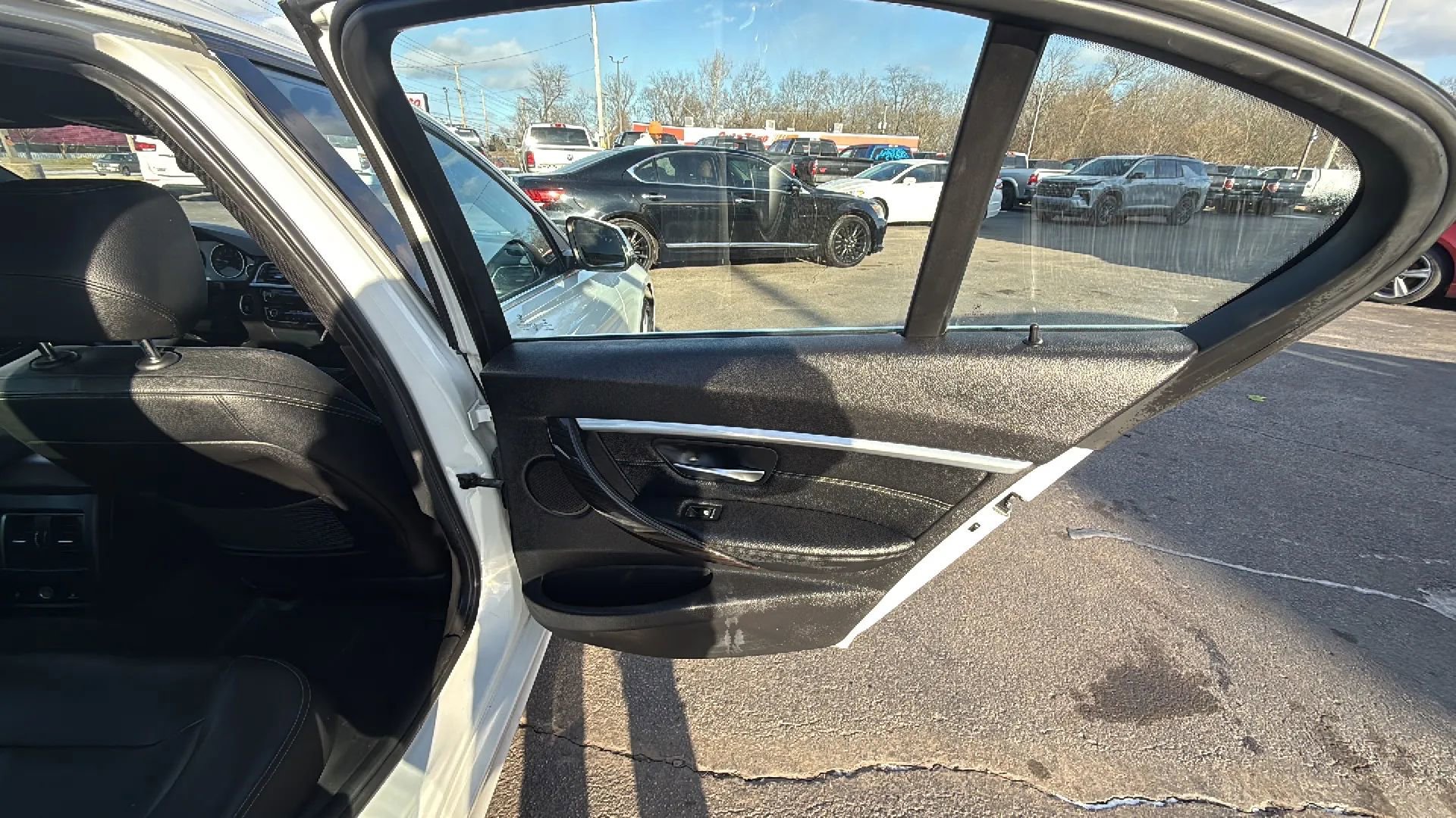 Used 2017 BMW 330i xDrive Sedan image 15