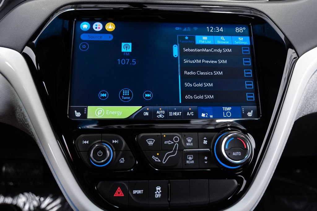 Used 2020 Chevrolet Bolt Premier w/ Infotainment Package FWD image 25