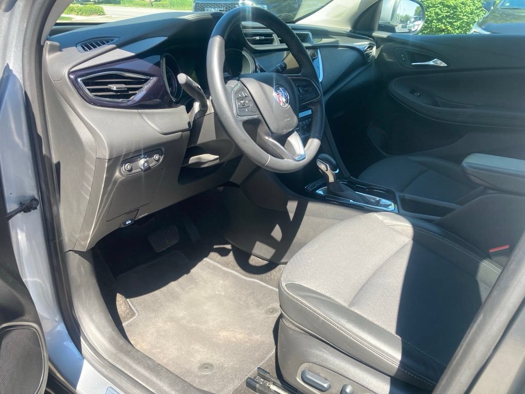 Used 2023 Buick Encore GX Select FWD image 19