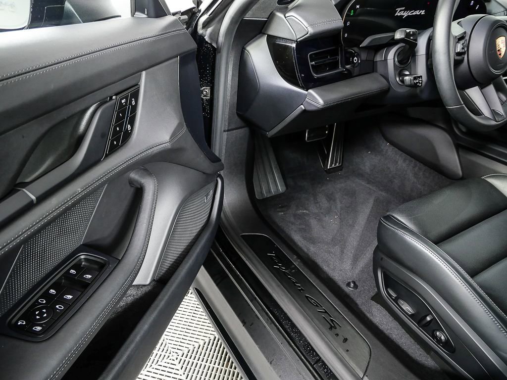 Certified 2024 Porsche Taycan GTS image 8