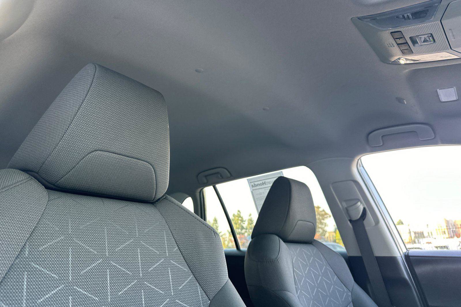 Used 2024 Toyota RAV4 XLE image 16