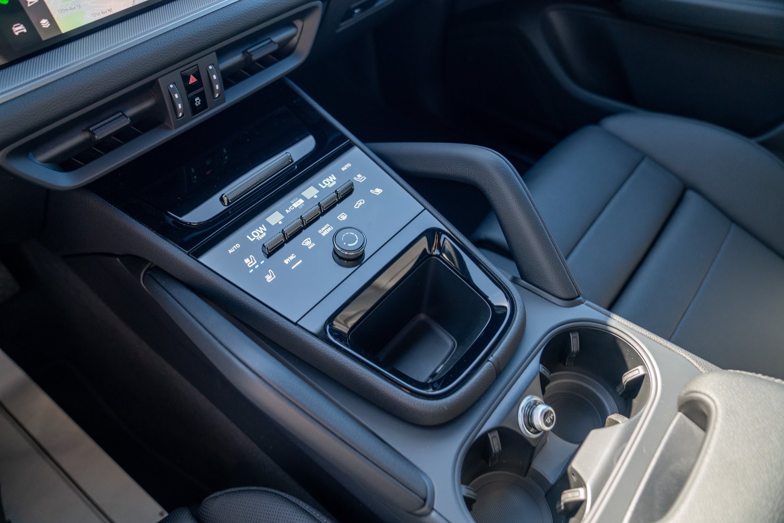 New 2026 Porsche Cayenne AWD/4WD image 20
