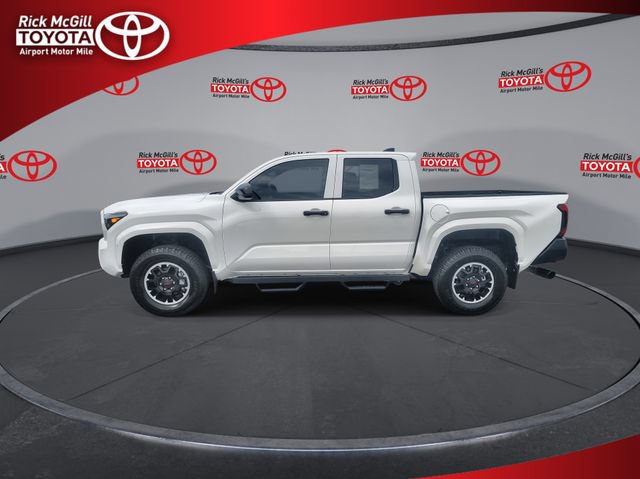Used 2024 Toyota Tacoma SR w/ SR Upgrade Package AWD/4WD image 5