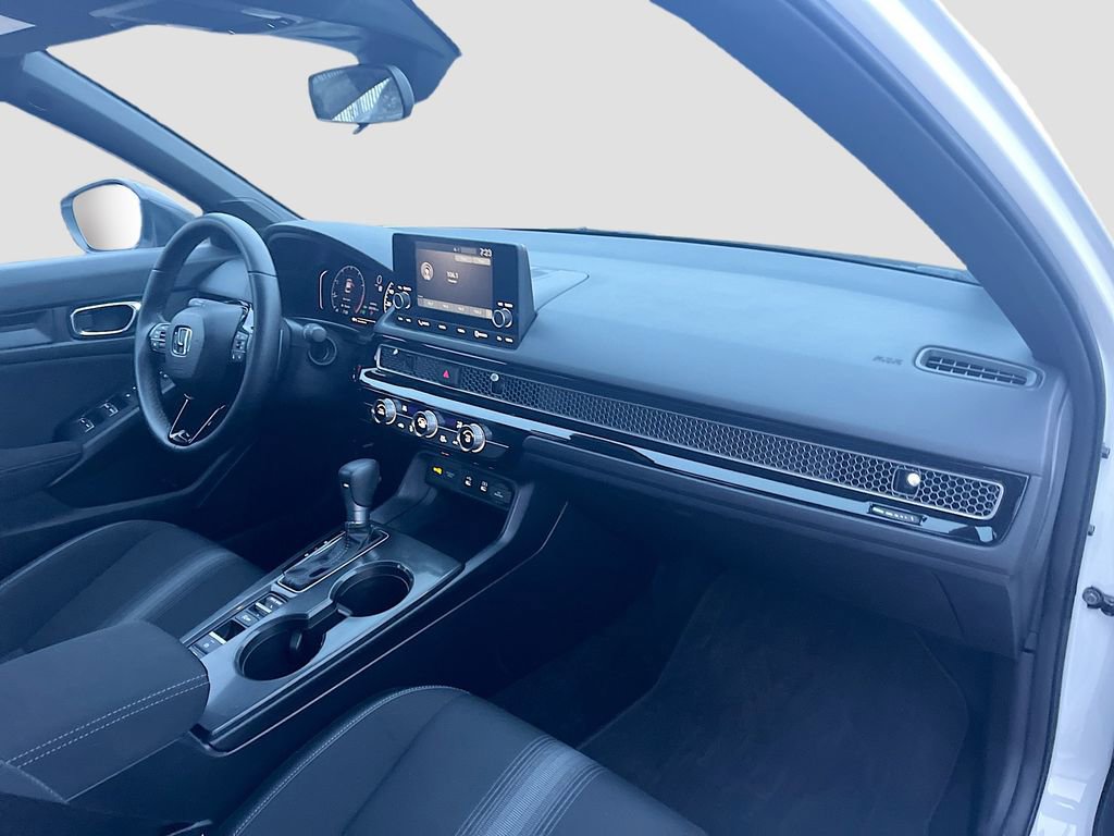 Used 2025 Honda Civic Sport image 26