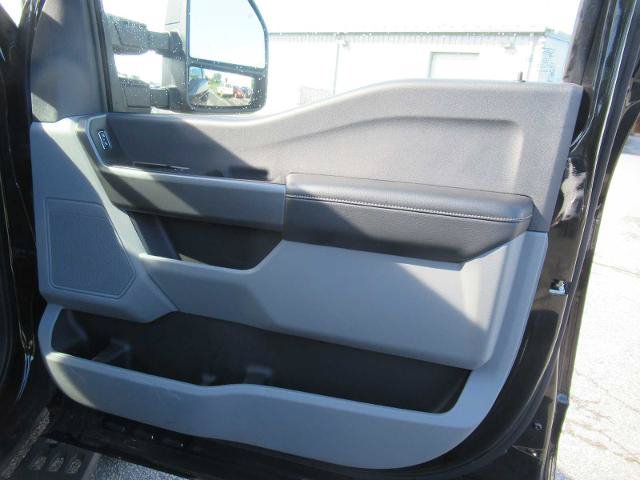 Certified 2025 Ford F350 XLT w/ Tremor Off-Road Package AWD/4WD image 16