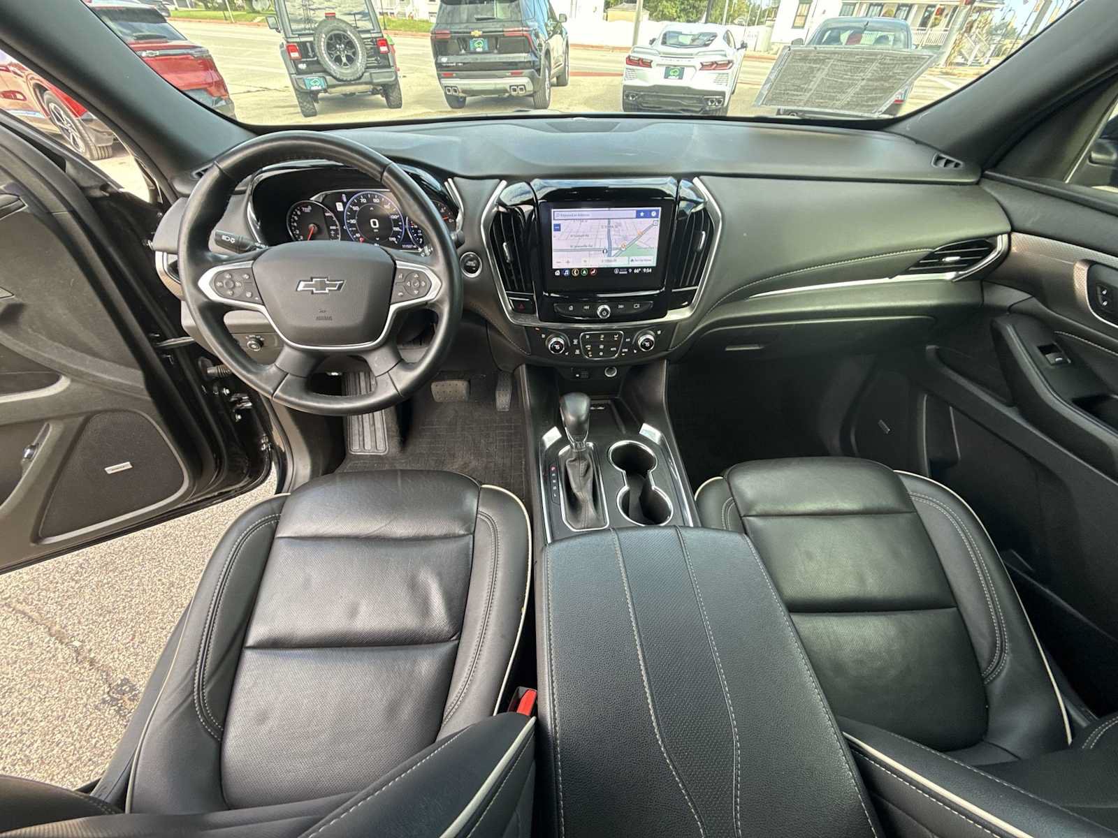 Certified 2023 Chevrolet Traverse Premier w/ Redline Edition AWD/4WD image 21