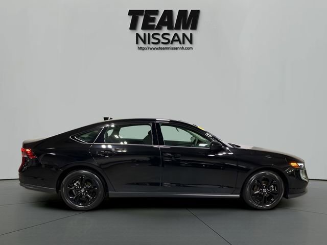 Used 2025 Honda Accord SE image 8