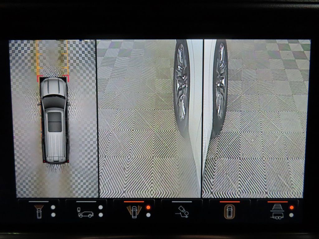 Used 2024 GMC Yukon XL Denali Ultimate image 21