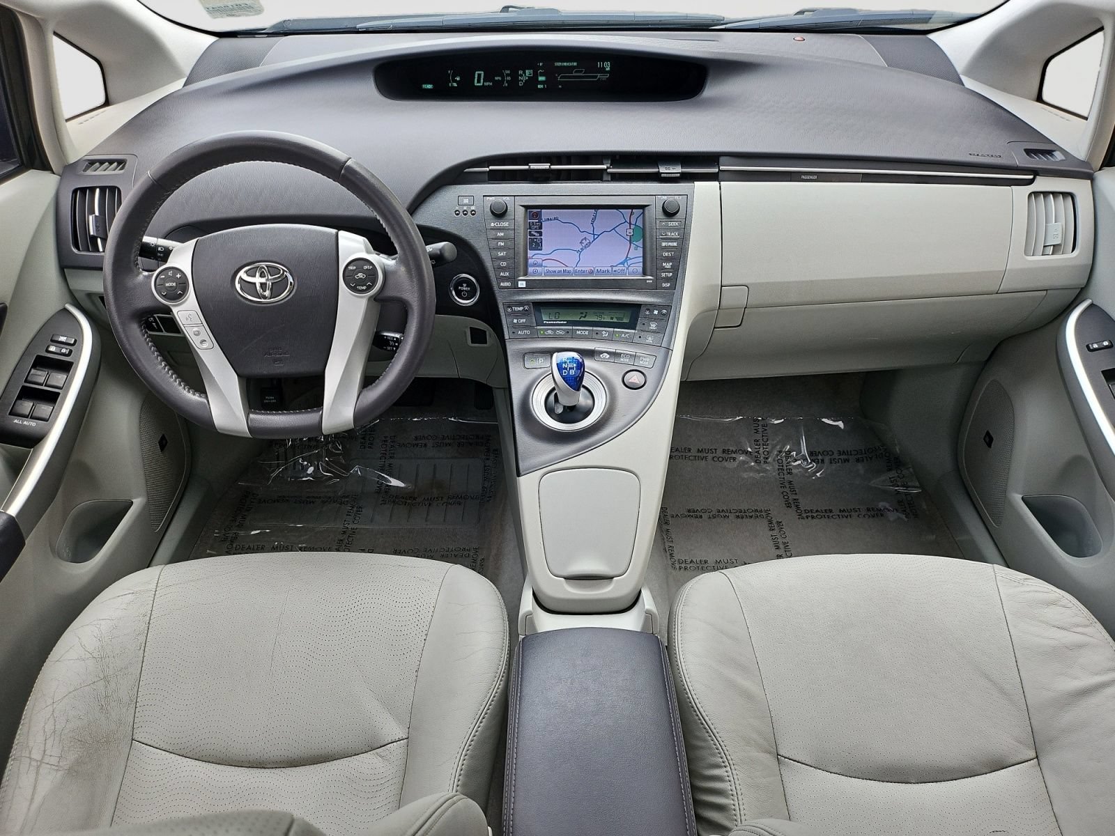 Used 2010 Toyota Prius Four w/ Solar Roof Pkg FWD image 14