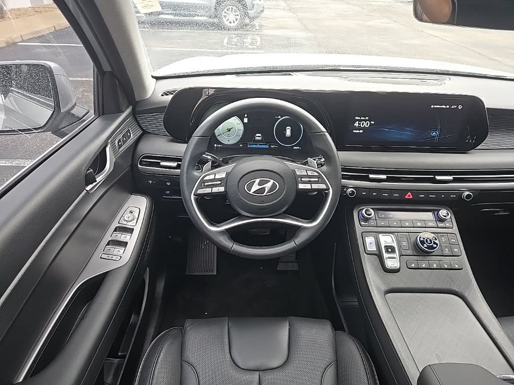 Certified 2024 Hyundai Palisade Limited AWD/4WD image 41