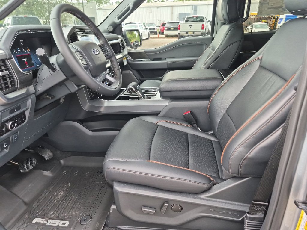 New 2026 Ford F150 Lariat w/ Equipment Group 501A Mid AWD/4WD image 15