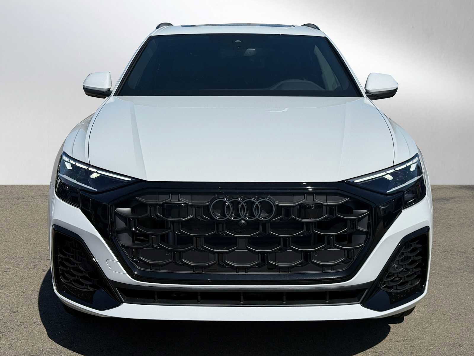 New 2025 Audi Q8 Premium Plus image 2