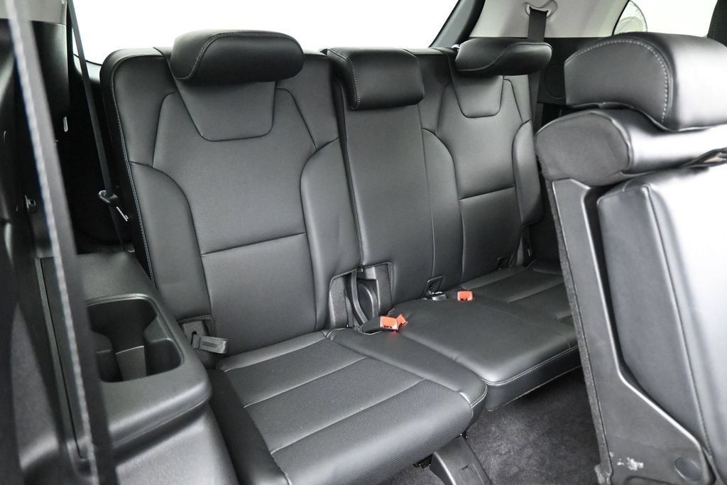 Used 2025 Kia Telluride LX FWD image 39