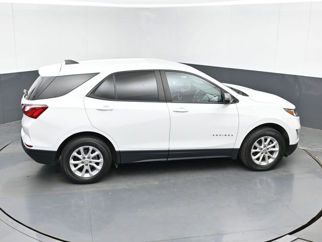 Used 2021 Chevrolet Equinox LS w/ LS Convenience Package image 41