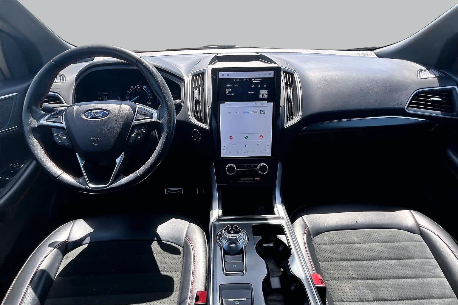 Used 2023 Ford Edge ST-Line AWD/4WD image 14
