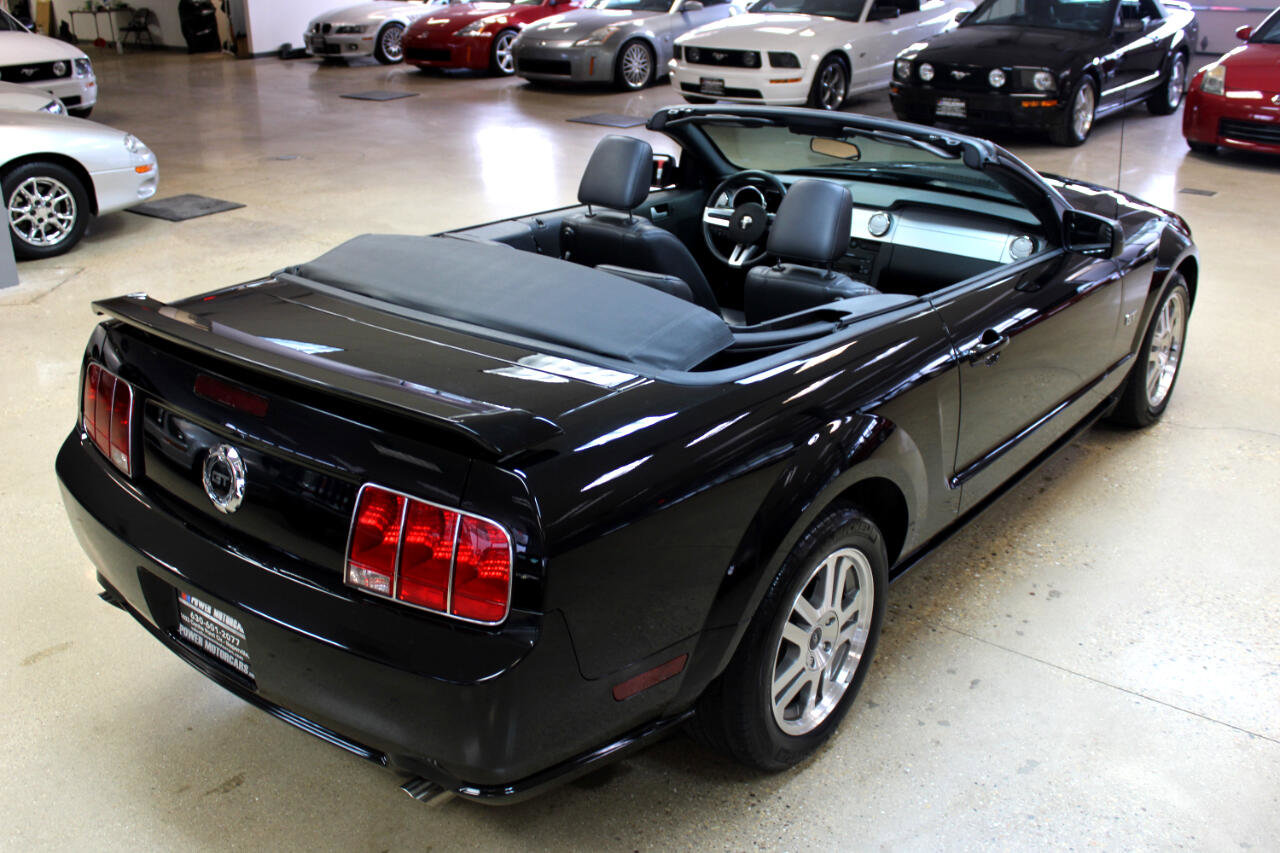 Used 2005 Ford Mustang GT image 28