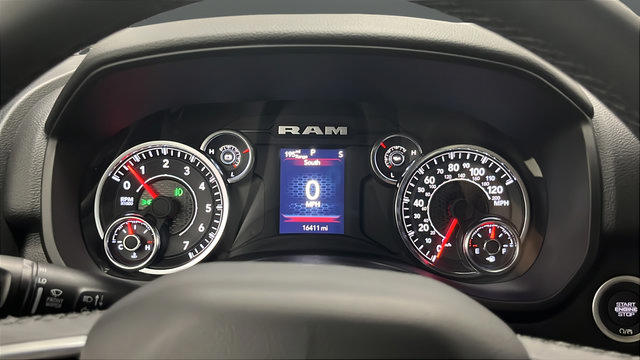 Used 2025 RAM 1500 Big Horn AWD/4WD image 16