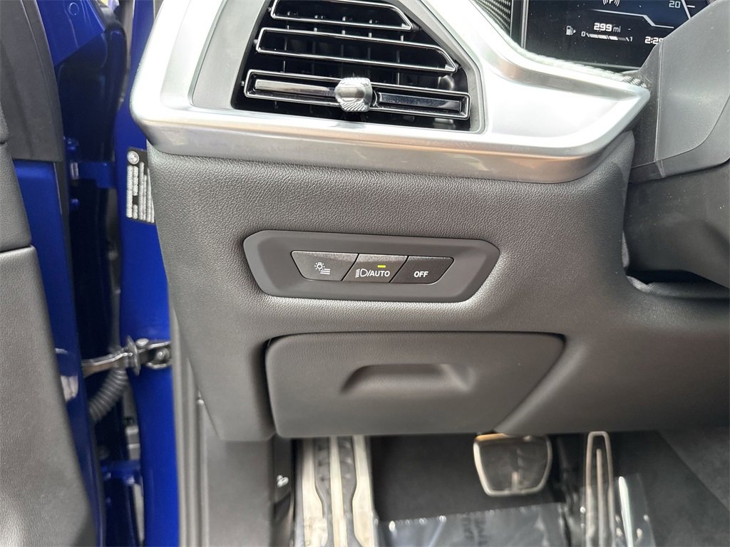 Used 2026 BMW X5 M60i image 58