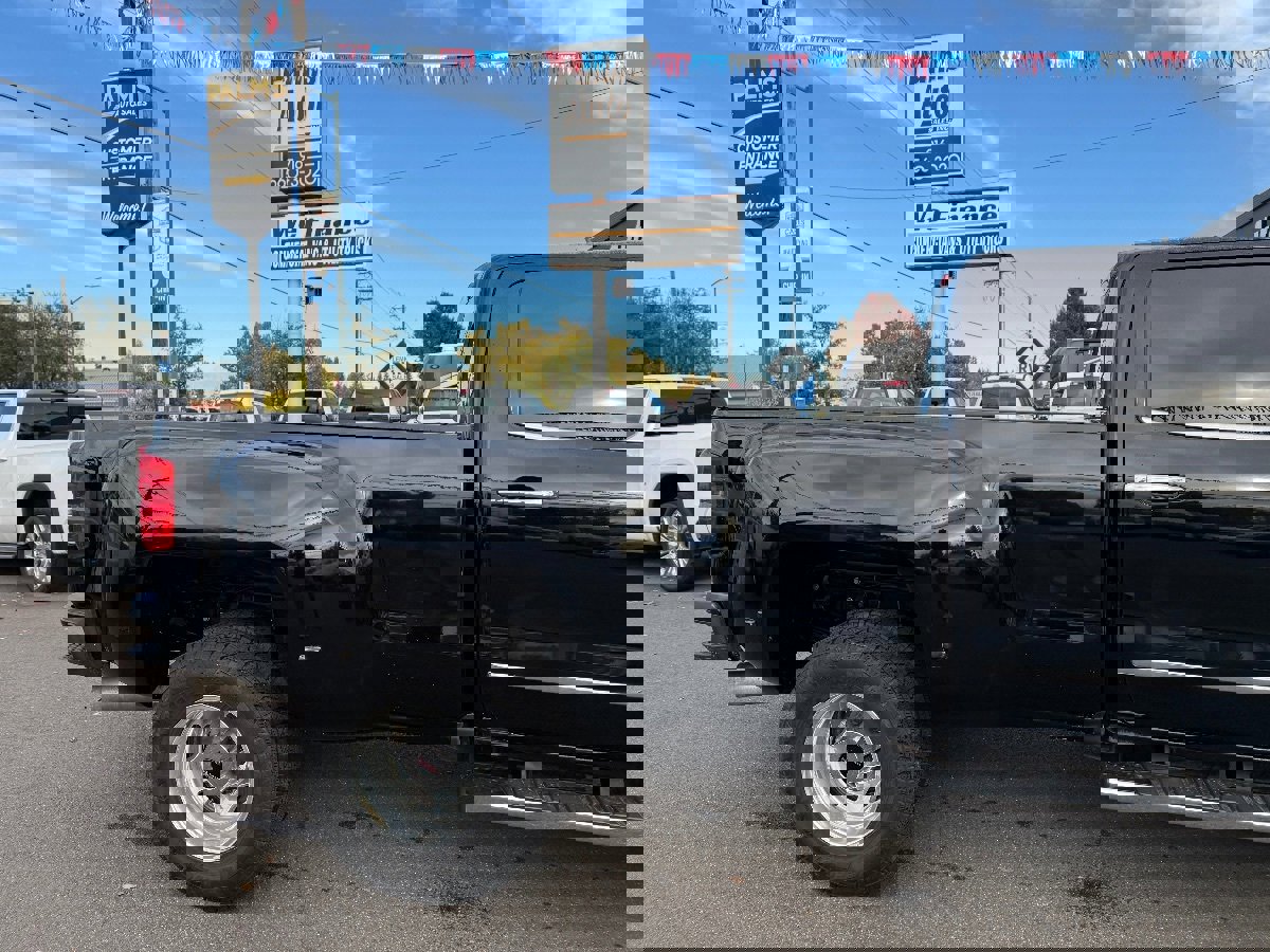 Used 2019 GMC Sierra 3500 Denali w/ Duramax Plus Package image 12